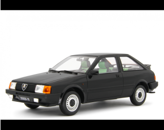 Alfa Romeo Arna 1.3 TI 1984  Nero Laudoracing 1:18 Resinemodell (Türen, Motorhaube... nicht zu öffnen!)